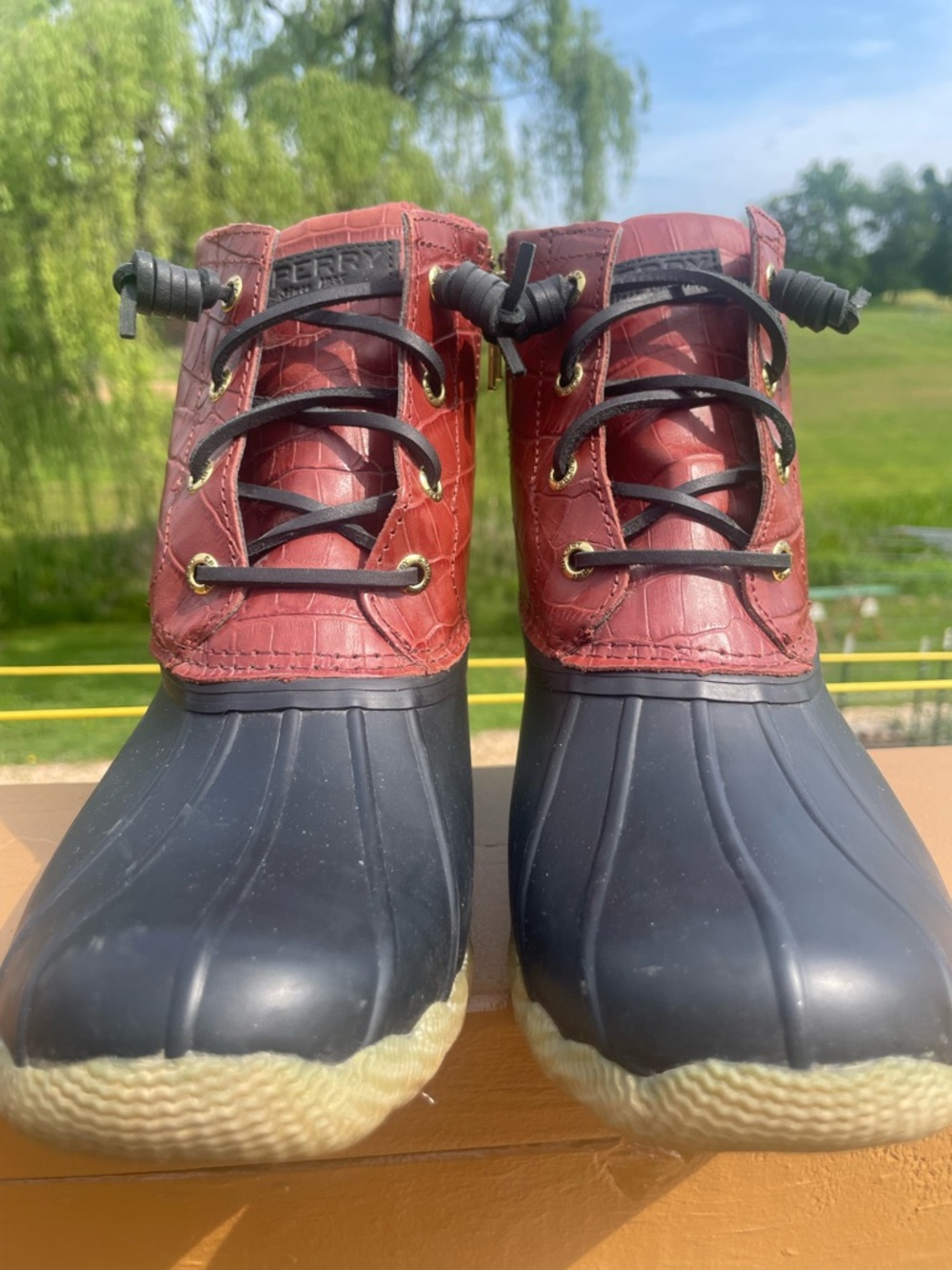 Sperry Women's Quilted Lace-Up Boots in Deep Red and Black